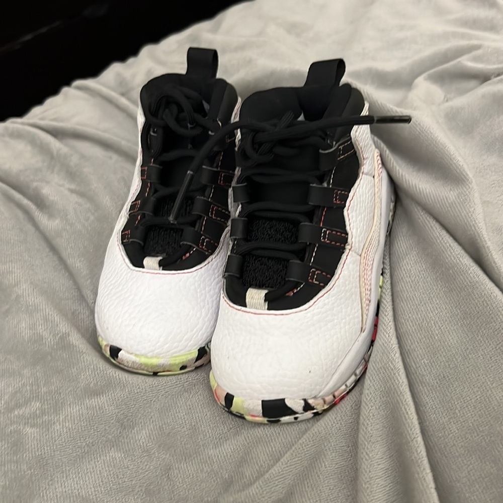 Jordan 10s Ember Glow